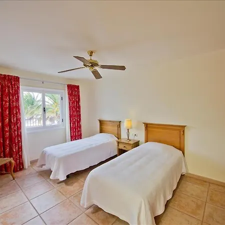 Villa Luz De La Fragata - 4 Bedroom - Great Pool Area - Perfect For Families Costa Teguise
