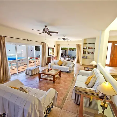 וילה Great Luz De La Fragata 4 Bedrooms Private Pool Location קוסטה טגוויסה