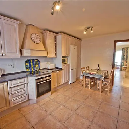 Great Luz De La Fragata 4 Bedrooms Private Pool Вилла