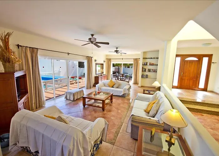 Willa Great Luz De La Fragata 4 Bedrooms Private Pool Costa Teguise